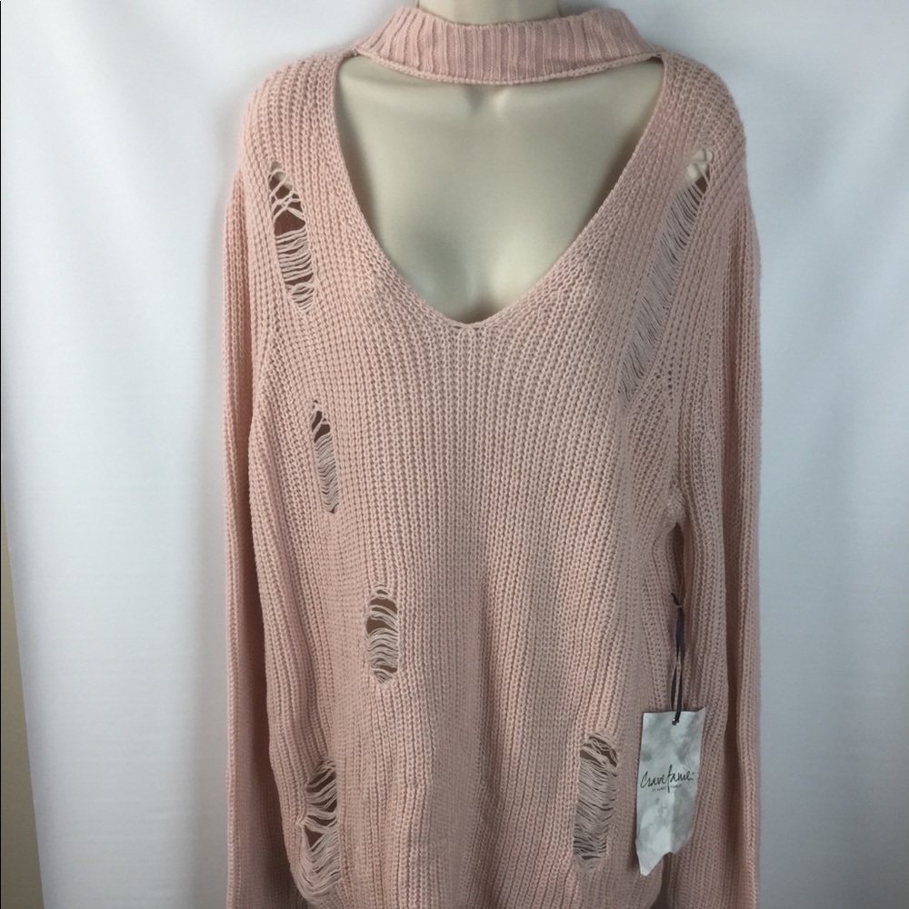 Crave fame by Almost Famous Cutout Pullover